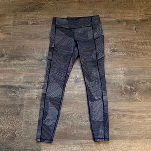 Lululemon Speed Up Tight Leggings Size 8